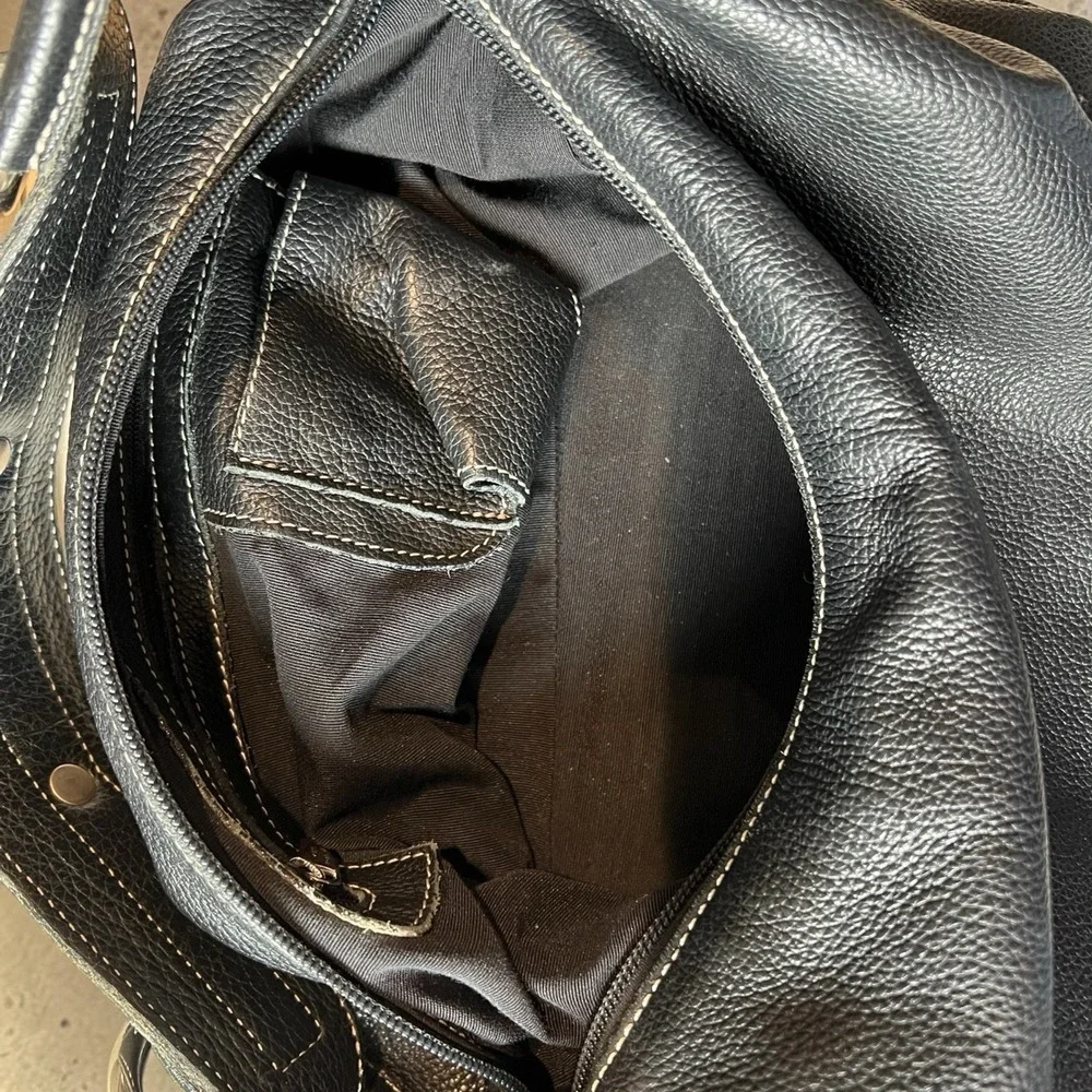 Santo Marinella Black Leather Hobo Shoulder Bag Zip Lined Crescent Handbag
